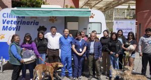 Alcalde de Monte Patria presenta nueva Clínica Veterinaria Móvil con atenciones en Río Rapel.