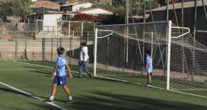 Comunidades deportivas de El Palqui reciben nueva implementación deportiva gracias a fondos GORE.